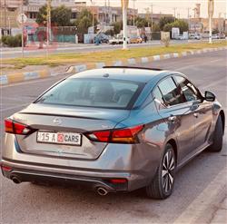 نيسان ألتيما